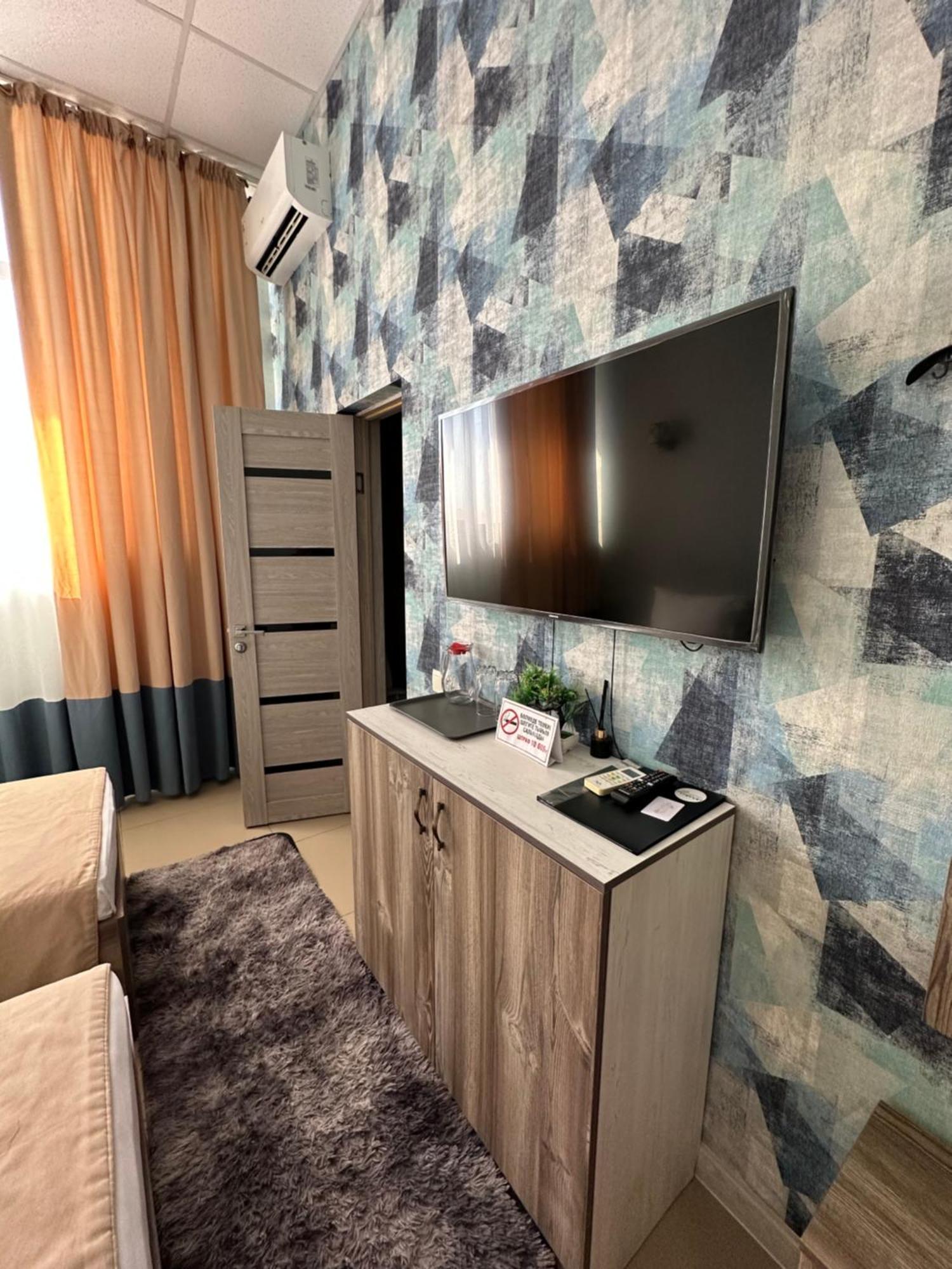 Tarlan Hotel Aktau  Bagian luar foto